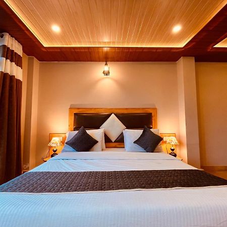 Sana Luxury Cottage, Manali Екстер'єр фото